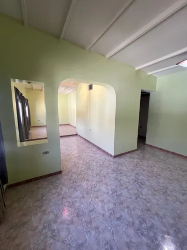 Vende Casa En Urb. Los Sauces