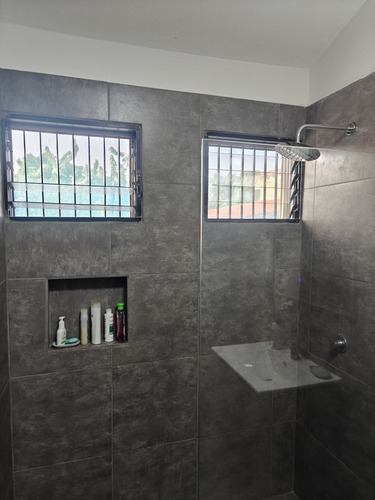 Qta Casa De 5 Habitaciones Amoblada