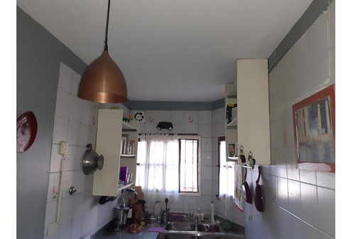 Imagen 4 de 14 de Olivos Duplex 4 Amb. Con Patio Y Parrilla Cerca De Av. Maipú