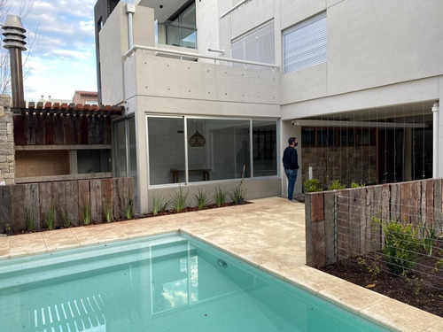 Imagen 21 de 25 de Haedo Excel 3 Amb Sum Piscina A Estrenar