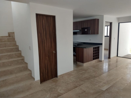 Imagen 2 de 30 de Estrena Casa En San Isidro Juriquilla Con Habitación En Pb C