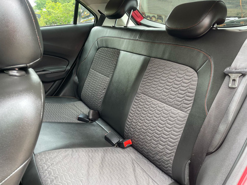 Chevrolet Onix ONIX HATCH LTZ 1.4 8V FLEXPOWER 5P AUT.