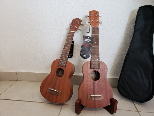 Ukulele La Sevillana Svuke-200, Funda Y Garantía, Promoción!