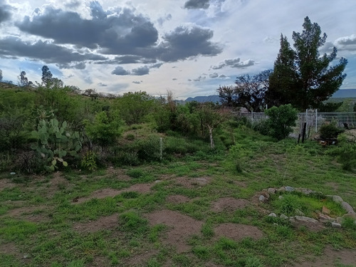 En Venta Terreno De 10,320.51 M2 Con Casa E Instalaciones Al Pie Del Cerro Del Picacho