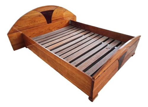 Cama Queen Genérico - Diseño Elegante (Usado)