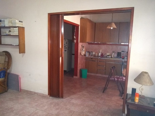 Imagen 3 de 14 de Local Con Vivienda En Venta En Moron Centro