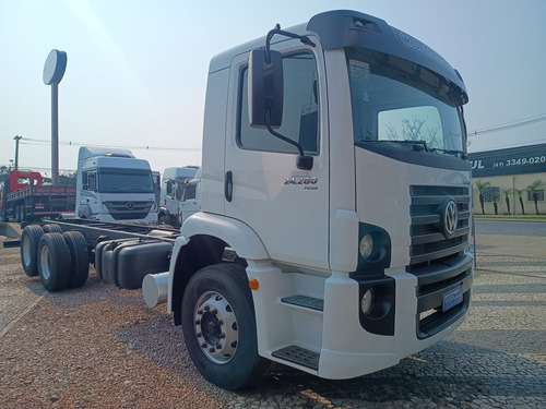 Vw 24-280 Cabine Simples 2022 Baixo Km