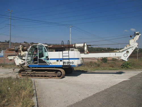 Imagen 11 de 14 de Piloteadora Soilmec R-210 Perforadora ($ Renta 28 Días)
