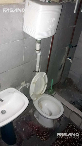 Venta De Local En Martín Coronado !