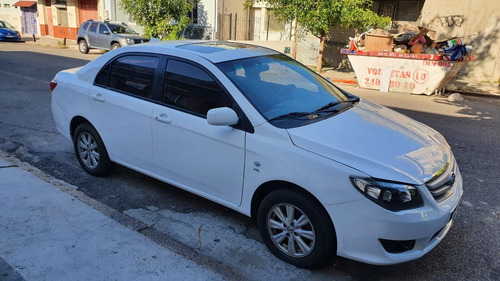 Imagen 3 de 10 de Byd F3 New 1.5 Gsi