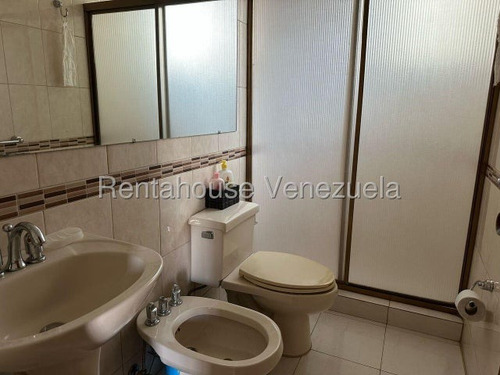 Apartamento Para Actualizar, En Venta Alto Prado, Mls #25-19004