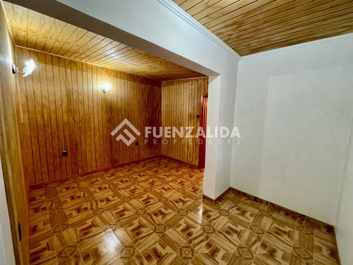 Casa En Venta De 184mts2 De Terreno En Estación Central