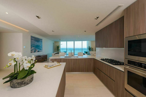 Imagen 19 de 30 de Departamento De Lujo En Venta En Puerto Cancun, Sls Cancun
