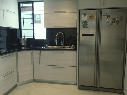 Imagen 2 de 11 de Venta De Apartamento En Loma Magica, Carrizal. Ofx