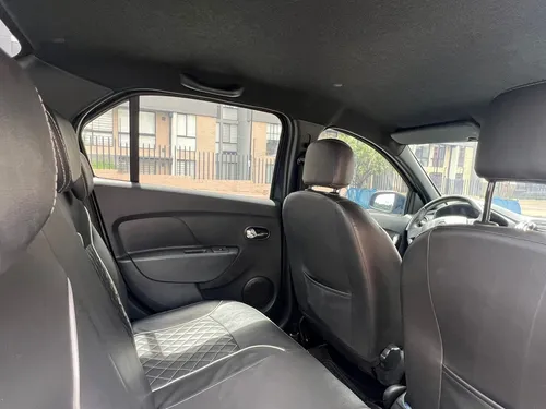 Renault Logan 1.6 Expression