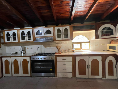 Casa En Venta Av Cancamure Cumana Ideal Para Posada Restaura