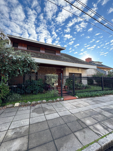 Casa 6 Ambientes- Villa Sarmiento