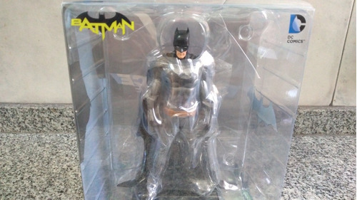 Estatua Batman Artfx+ Original Kotobukiya,  Como Nuevo