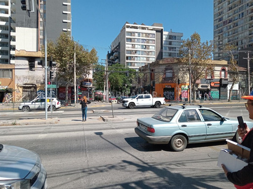 Bien Reposeído Santander Depto Estudio V. Mackenna, Ñuñoa