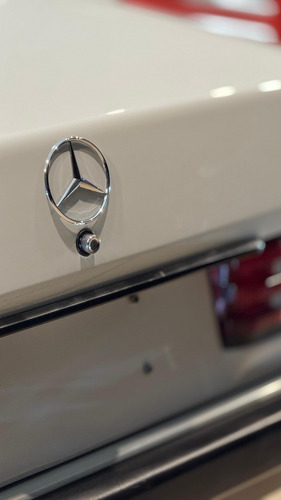 Mercedes-Benz 190 2.0 E