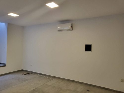 Imagen 14 de 24 de Alquiler Comercial Local - Superficie Cubierta 221m2 - Güemes