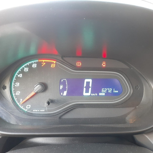 Imagen 12 de 15 de Chevrolet Onix 2018 1.4 Lt 98cv
