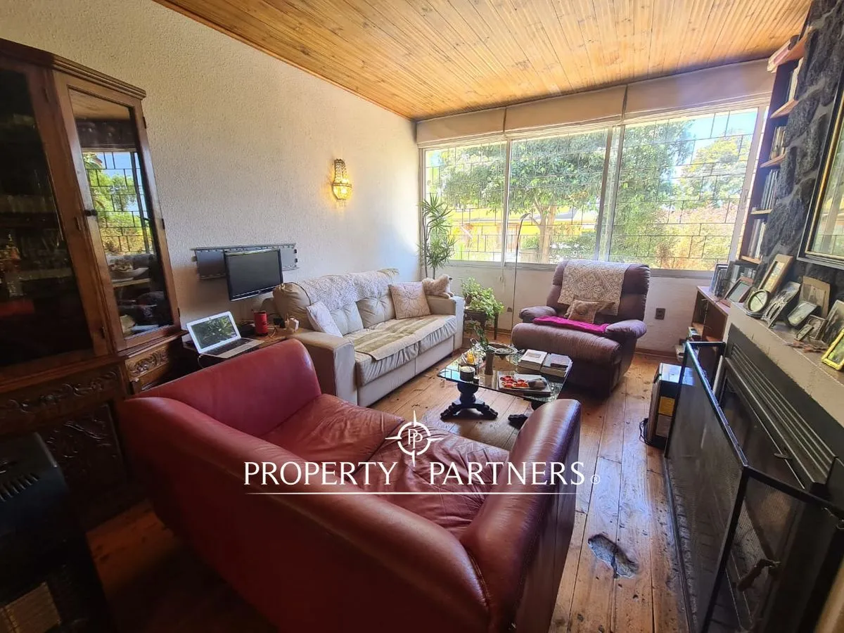 Imagen 3 de 24 de Algarrobo, Preciosa Casa En Excelente Barrio