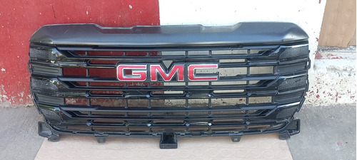 Parrilla Gmc Sierra At4 1500 2022-2023 Usada Original 