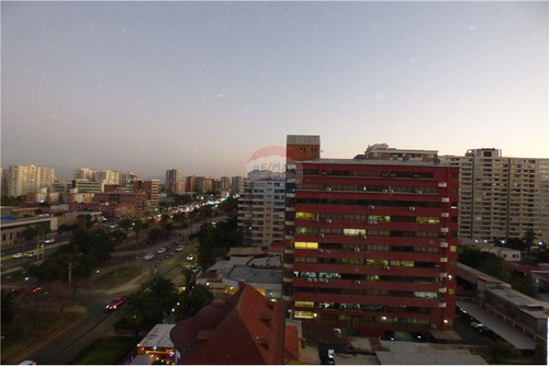 Piso 2d, 2b, 1e Y 1b En Excelente Ubicación