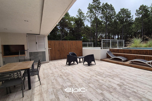 Departamento En Venta De 3 Ambientes Con Parrilla Y Piscina En Pinamar Norte