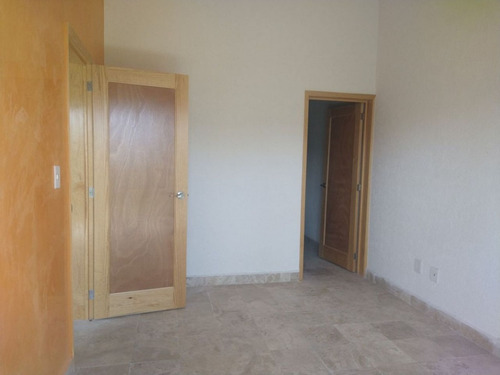Departamento En Renta En Pedregal De Las Fuentes, Jiutepec.