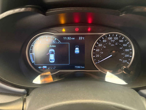 Nissan Versa 1.6 Advance Mt