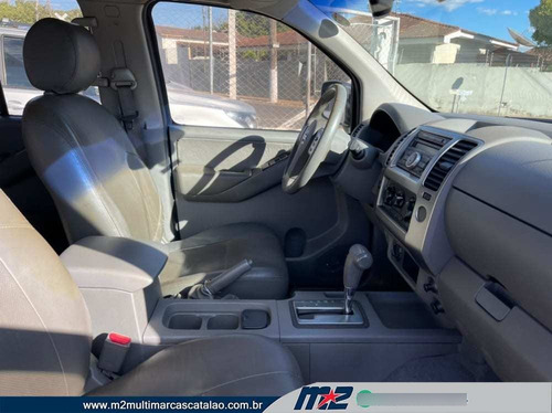 Imagem 7 de 9 de Nissan Frontier Le Cd 4x4 2.5 Tb Diesel Aut. Flex 2011