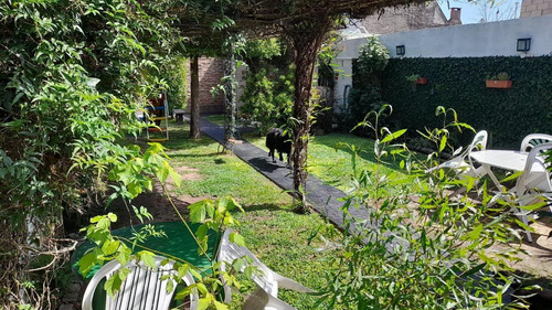 Imagen 3 de 9 de Casa 3 Ambientes En Venta