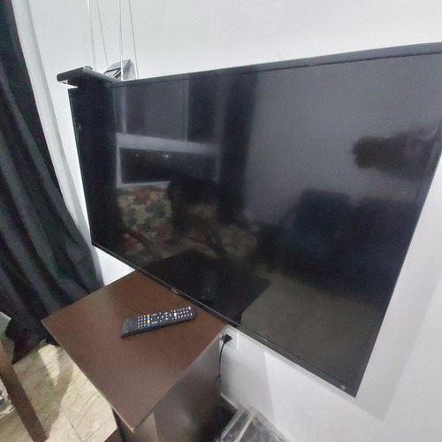 Imagem 2 de 2 de Televisão