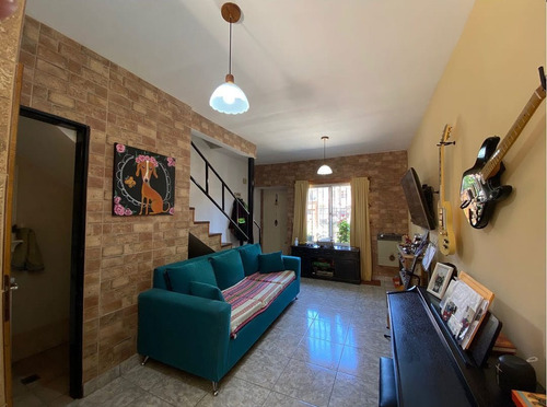 Venta De Hermoso Duplex 3 Ambientes En San Miguel