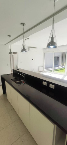 Vendo Casa En Kentucky Club De Campo Oportunidad !!!