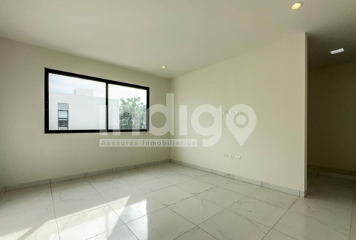 Casa En Venta En Mérida En Privada Parque Natura, Sitpach