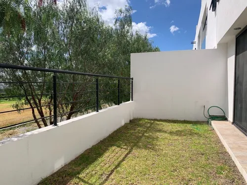 Casa En Venta En El Condado Querétaro Con Vista Al Área Verde