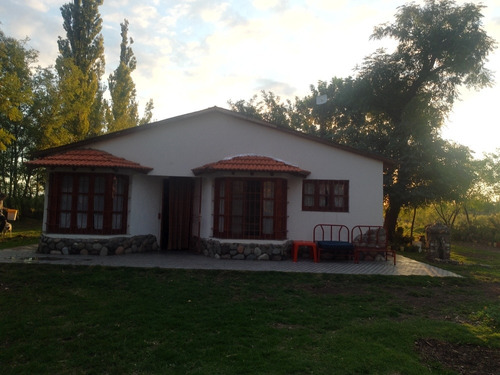 Casa Quinta/finca En San Rafael (la Llave Nueva). 