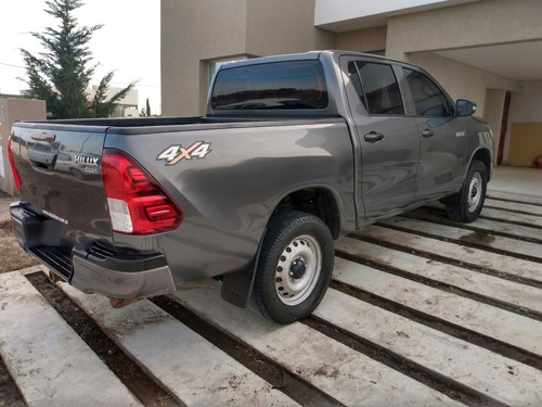 Imagen 3 de 8 de Toyota Hilux