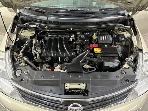 Nissan Tiida 1.8 Tekna