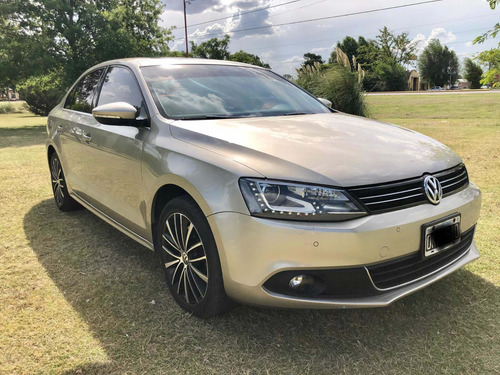 Volkswagen Vento 2.0 Sportline Tsi 200cv Bi-xenon 2015