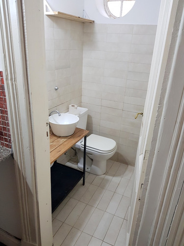 Matheu Al 600 Esquina México. Ph Reciclado. 3 Plantas. 3 Ambientes. 2 Dormitorios. 50 M2 Totales. Patio Propio. Amenities: Terraza. Pileta. Quincho. Parrilla. Apto Crédito. Apto Profesional