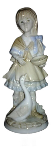 Porcelana Valenciana Niña 19 Cmtrs (Usado)
