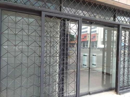 Imagen 1 de 7 de Amplio Local Comercial En Venta De 414m² En Avenida Bolívar - Inmobiliaria Maggi Cod. 575