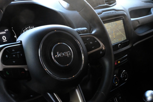 Jeep Renegade Sport Plus - Unica!!