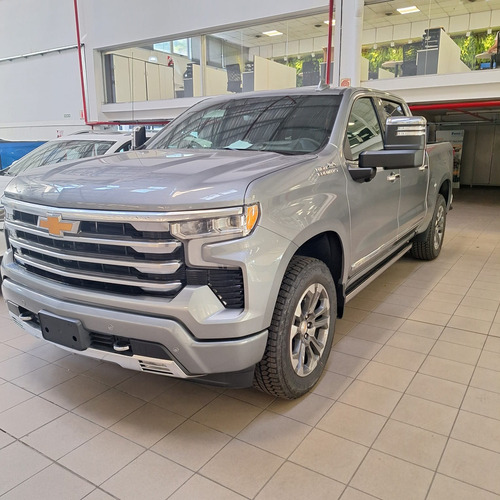Chevrolet Silverado 5.3 V8 High Country