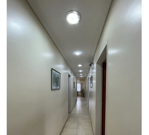 Imagen 17 de 21 de Macias 500 Esquina Canale, Adrogué - Alquiler Profesional, Ideal Consultorios / Oficinas - 135 M2