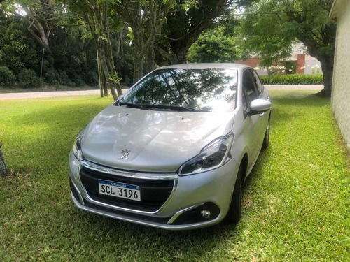 Peugeot 208 1.5 Allure ExtraFull